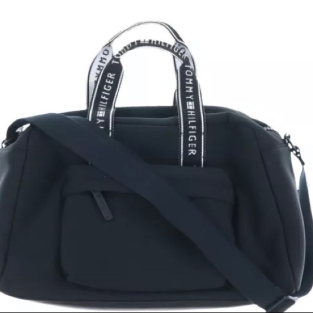 Tommy Hilfiger Duffle Bag Weekender  Travel Casual Luggage New!!